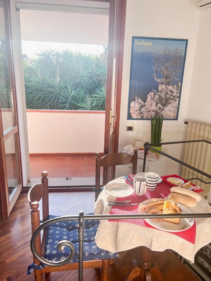 Hotel Rosa Dei Venti à Cagliari Extérieur photo